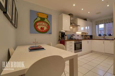 21 Canalside View, Kilnhurst, Mexborough, S64 5SD