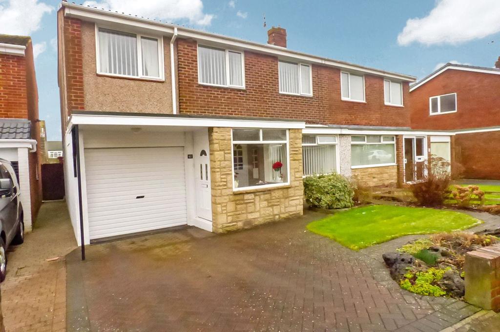 Tillmouth Avenue, Holywell, Whitley Bay, Northumberland, NE25 0NR 5 bed
