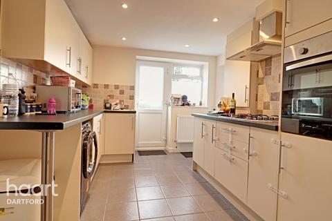 68c Highfield Road, Dartford, DA1 2JJ
