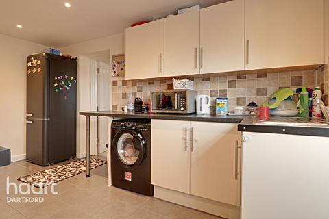 68c Highfield Road, Dartford, DA1 2JJ