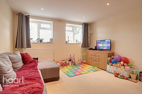 68c Highfield Road, Dartford, DA1 2JJ