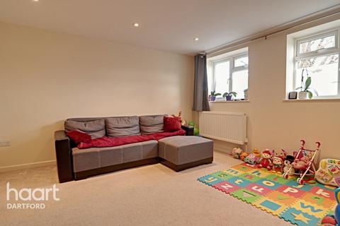 68c Highfield Road, Dartford, DA1 2JJ