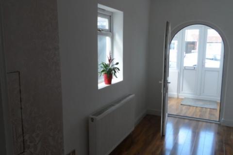 77 Warren Road, London, NW2 7NH