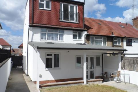 77 Warren Road, London, NW2 7NH