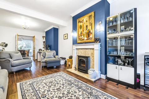 60 Wills Crescent, Whitton, Hounslow, TW3 2JB