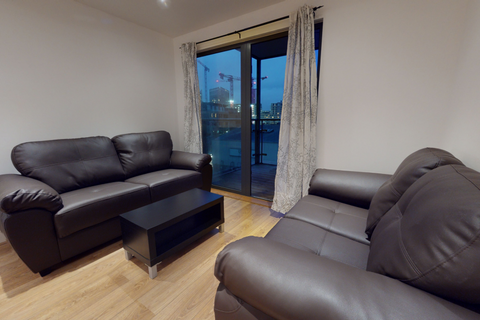 2 bedroom apartment to rent, Turner Street, London, E16