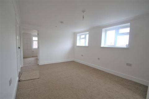 2 bedroom apartment to rent, Russell Drive, Stanwell