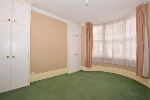 22 Abbots Hill, Ramsgate, CT11 8HN