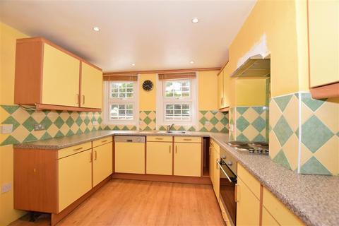 22 Abbots Hill, Ramsgate, CT11 8HN