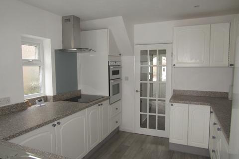 94 Garry Way, Romford, RM1 4AW