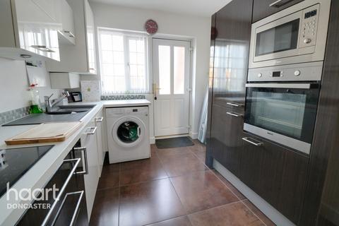 Flat 5, Little Paddocks Carr Lane, Bessacarr, Doncaster, DN4 7PX