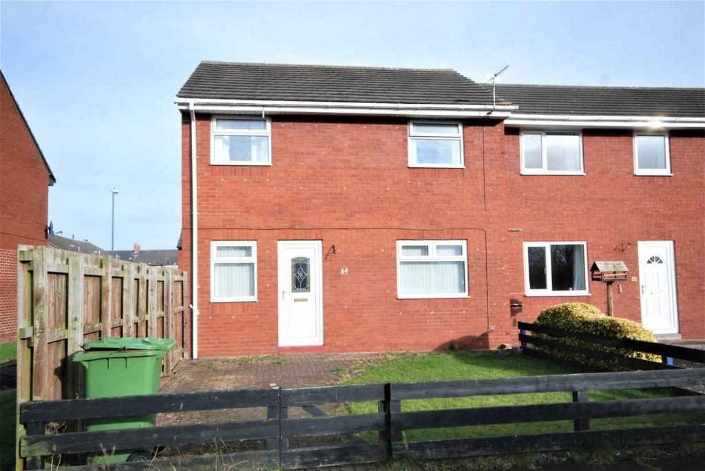 Wilton Gardens South, Boldon Colliery 2 bed end of terrace house £124,950