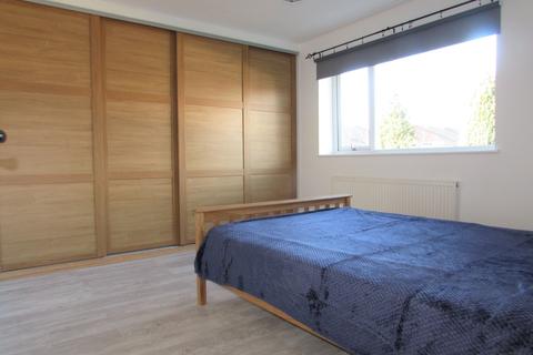2 Ardenfield Drive, Manchester, M22 5DA
