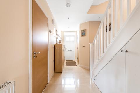 4 bedroom terraced house for sale, Colnhurst Road, Nascot Wood, Watford WD17 4BX