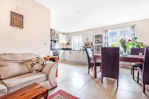 4 bedroom terraced house for sale, Colnhurst Road, Nascot Wood, Watford WD17 4BX