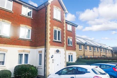 20 Drew Place, Caterham, CR3 5FE