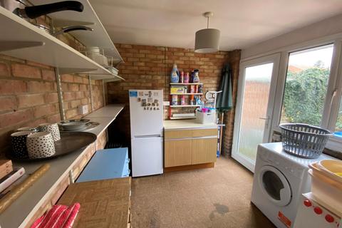 22 Mapperley Drive, Northampton, NN3 9UF