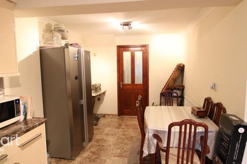 188 Goodman Park, Slough, SL2 5NL