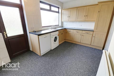 34 Dunspring Lane, Ilford, IG5 0UB