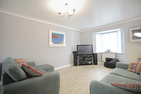 17 Beceshore Close, Moreton-in-marsh, GL56 9NB