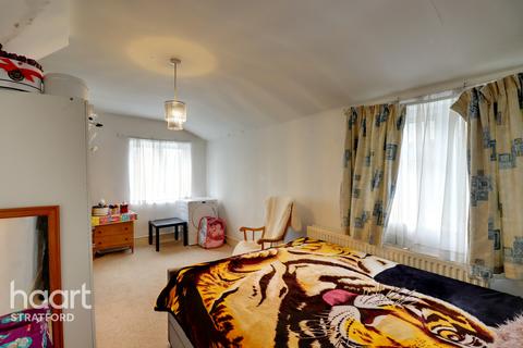 121 Capel Road, London, E7 0JT