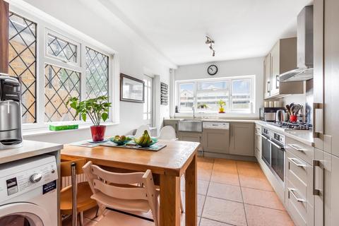 222 Venner Road, London, SE26 5HT