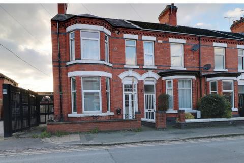 2 bedroom flat to rent, Somerville Street, Crewe, CW2