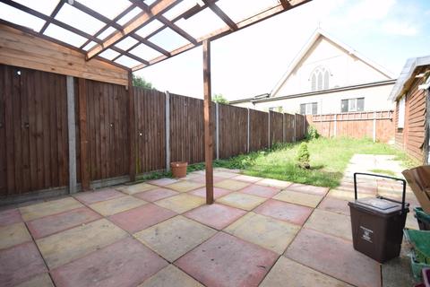 324 Burnt Oak Lane, Sidcup, DA15 8LW
