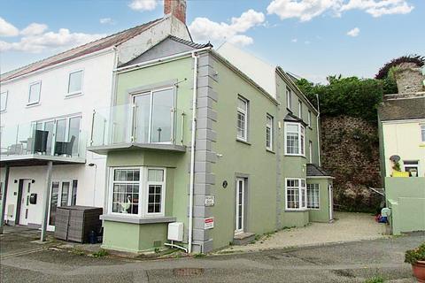 undefined, 10 Hakin Point, Milford Haven