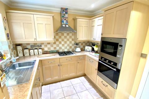 3 bedroom semi-detached house for sale - Monmouth Close, Ringwood, Hants, BH24