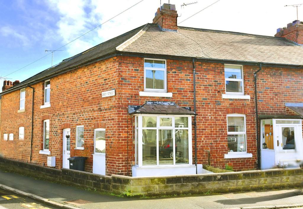 Grey Street, Harrogate 3 bed terraced house £895 pcm (£207 pw)