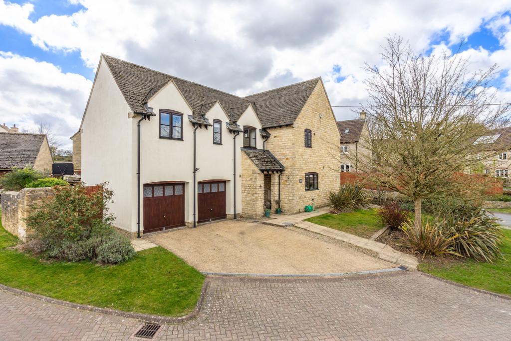 Burton Farm Close, Burton 5 bed detached house for sale £725,000