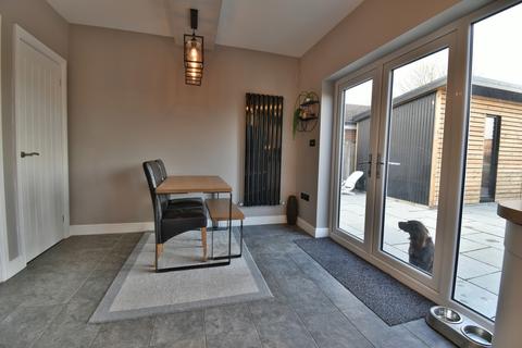 109 Beamhill Road, Stretton, Burton-on-trent, DE13 0AD