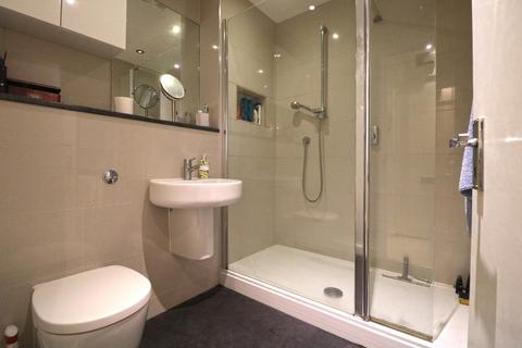 12 Montana Close, South Croydon, CR2 0AT