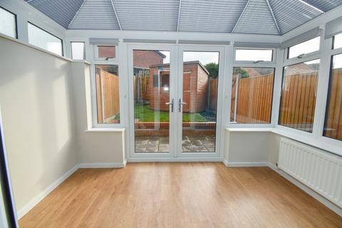 3 Robin Close, Uttoxeter, ST14 8TP