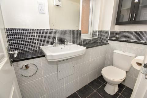 3 Robin Close, Uttoxeter, ST14 8TP