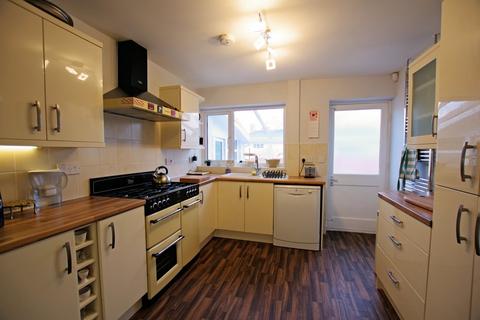 1 Ridgeway Close, Hyde Lea, Stafford, ST18 9BE