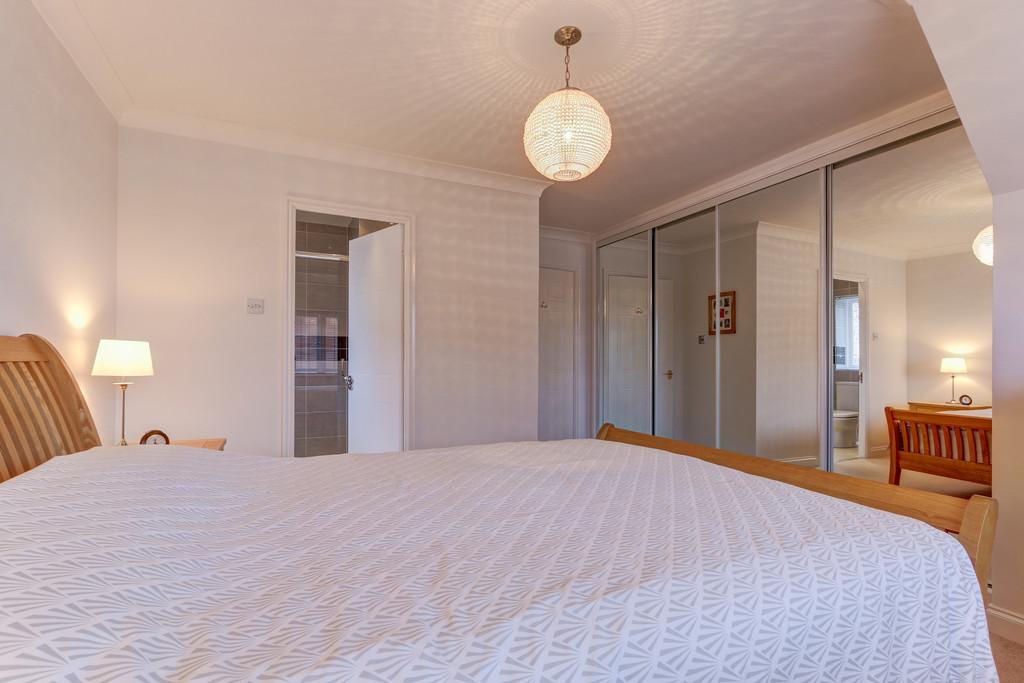 Master Bedroom - Aspect 2