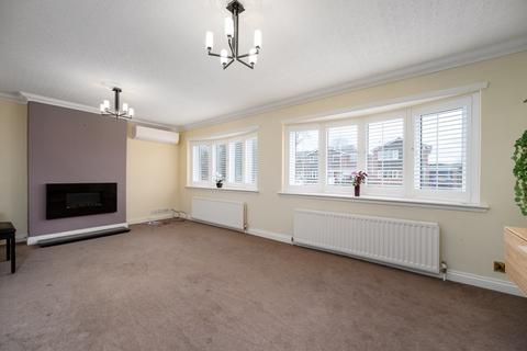 34 Meadow Close, Hockley Heath, Solihull, B94 6PG