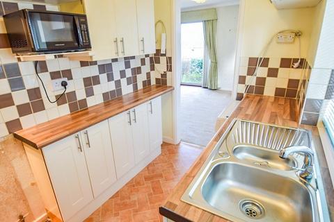 6 Iola Drive, Old Colwyn, Colwyn Bay, LL29 9DN