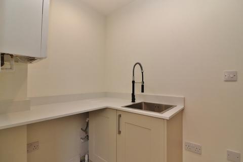 2 Ash Tree Close, Wilnecote, Tamworth, B77 5DP