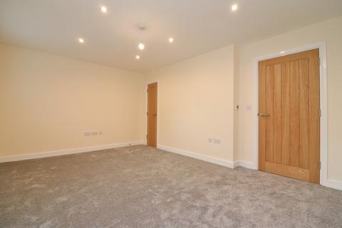 6 Ash Tree Close, Wilnecote, Tamworth, B77 5DP
