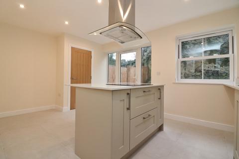 6 Ash Tree Close, Wilnecote, Tamworth, B77 5DP