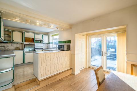 6 Tyersal Walk, Bradford, BD4 8ER