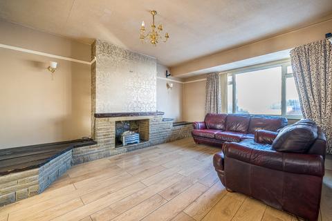 6 Tyersal Walk, Bradford, BD4 8ER