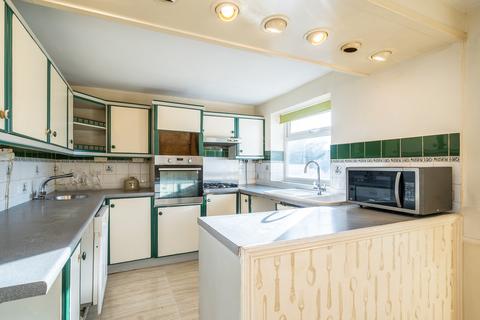6 Tyersal Walk, Bradford, BD4 8ER