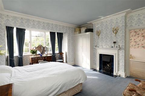 69 Murray Road, London, SW19 4PF