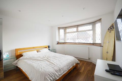 3 Bramley Road, Bournemouth, BH10 5LU
