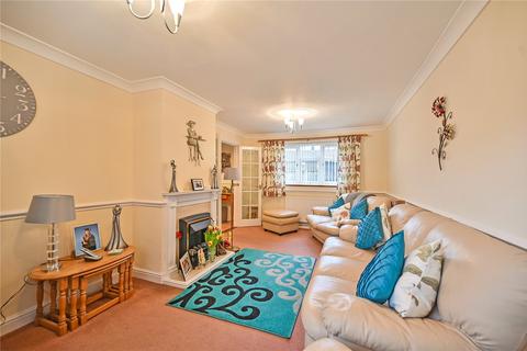 65 Cleves Way, Ashford, TN23 5DG