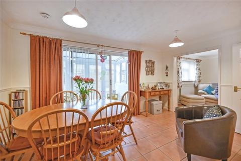 65 Cleves Way, Ashford, TN23 5DG